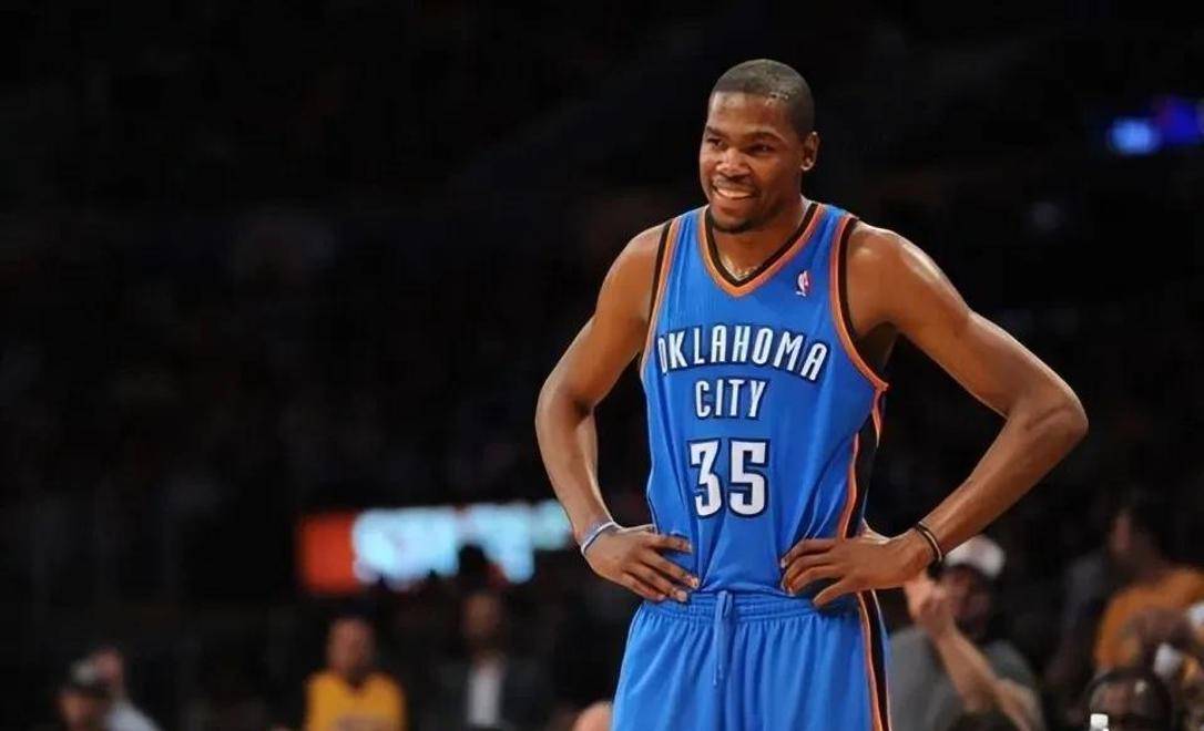  杜兰特连续五场比赛得分超过败北，老鹰不断突破！爱游戏网页版官方下载