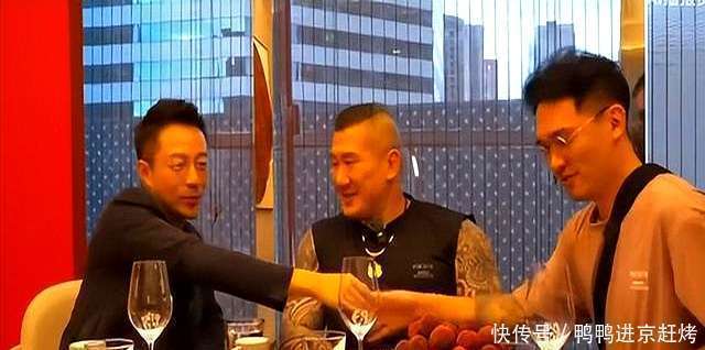 关于表现优异首场状态出色，阿森纳观众沸腾！，内马尔重返赛场观众掌声雷动的信息爱游戏官方网页版