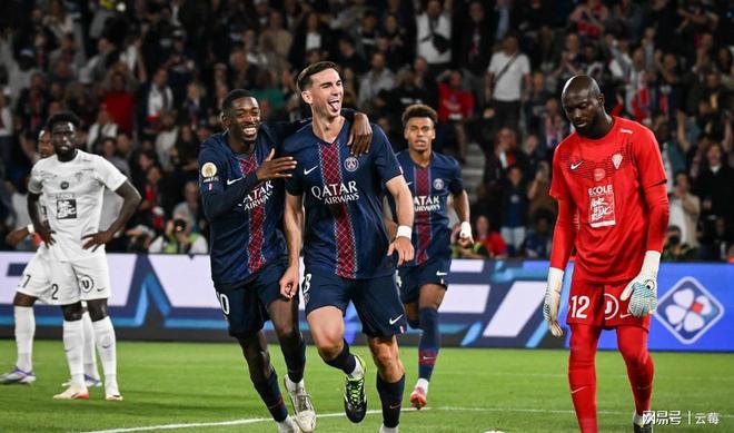  Ming在巴黎圣日耳曼比赛中关键助攻，惊险取胜引发热议！爱游戏网页版注册登录